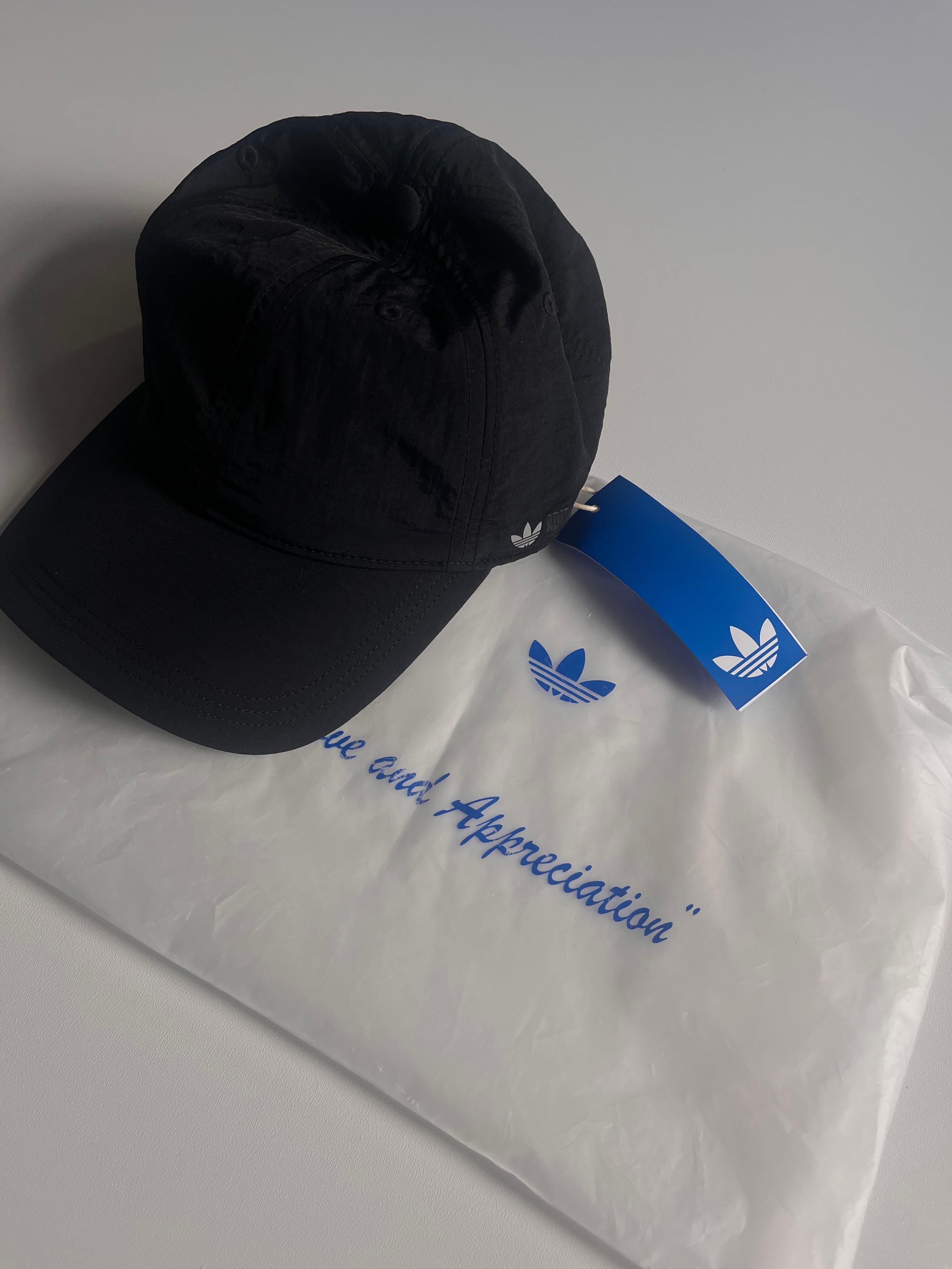 Adidas Pet - New