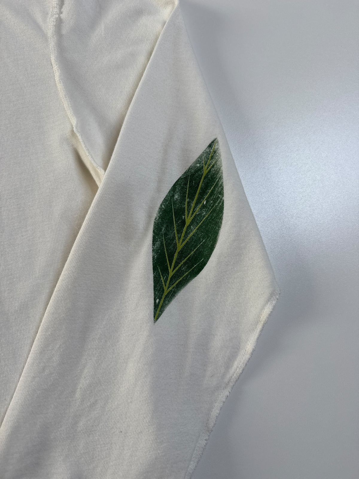 Bram’s fruit distressed Leaf longsleeve