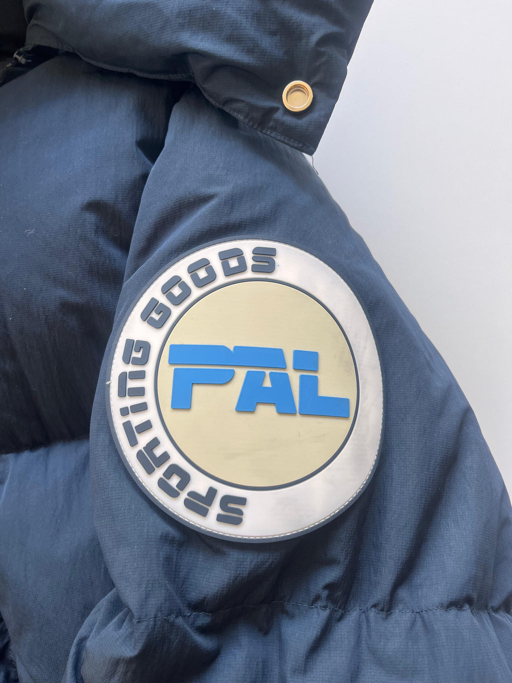 PAL Sporting Goods Puffer Jacket - M