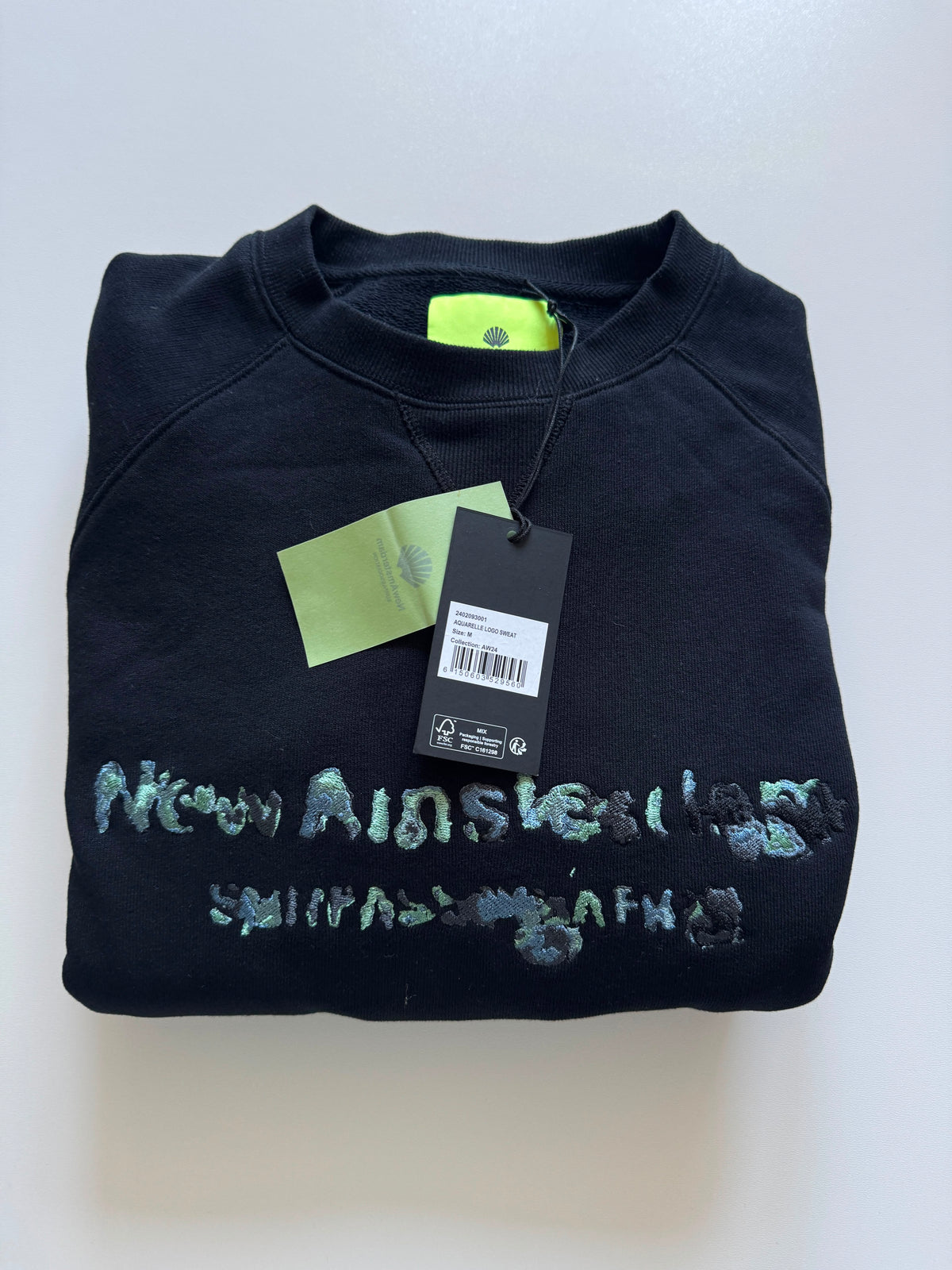 New Amsterdam Surf Association  Graphic Crewneck – Black M