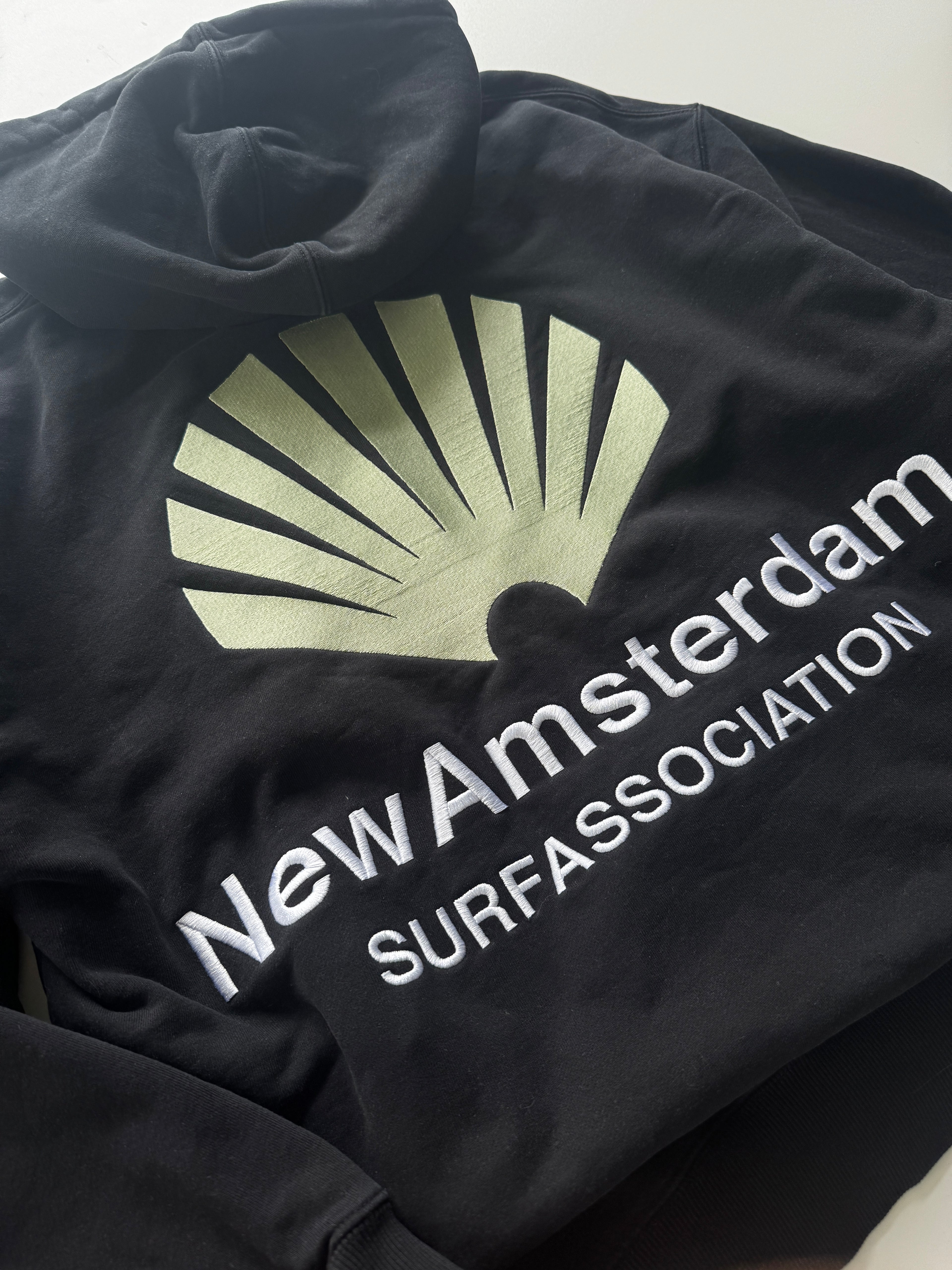 New Amsterdam Hoodie (M)