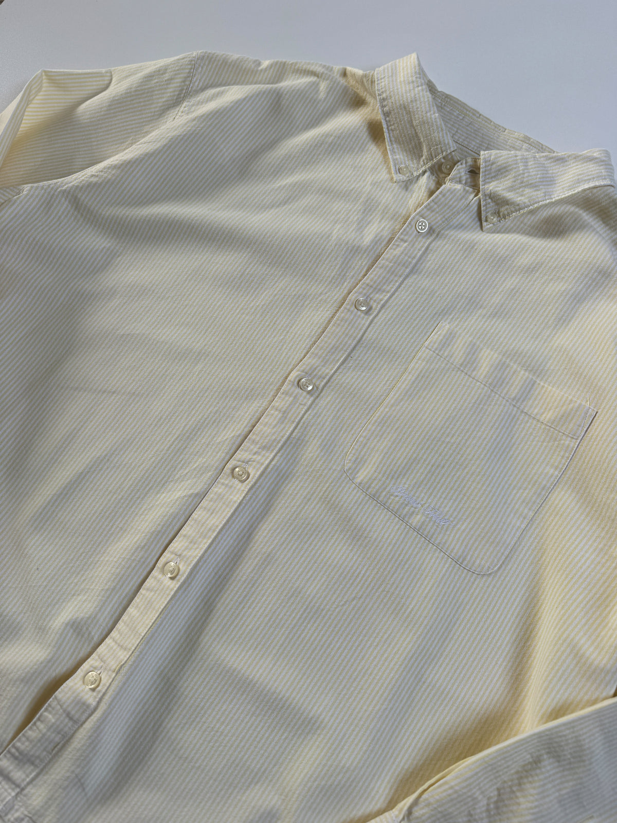 Brams Fruit – Distressed Oxford Shirt Longsleeve – Yellow