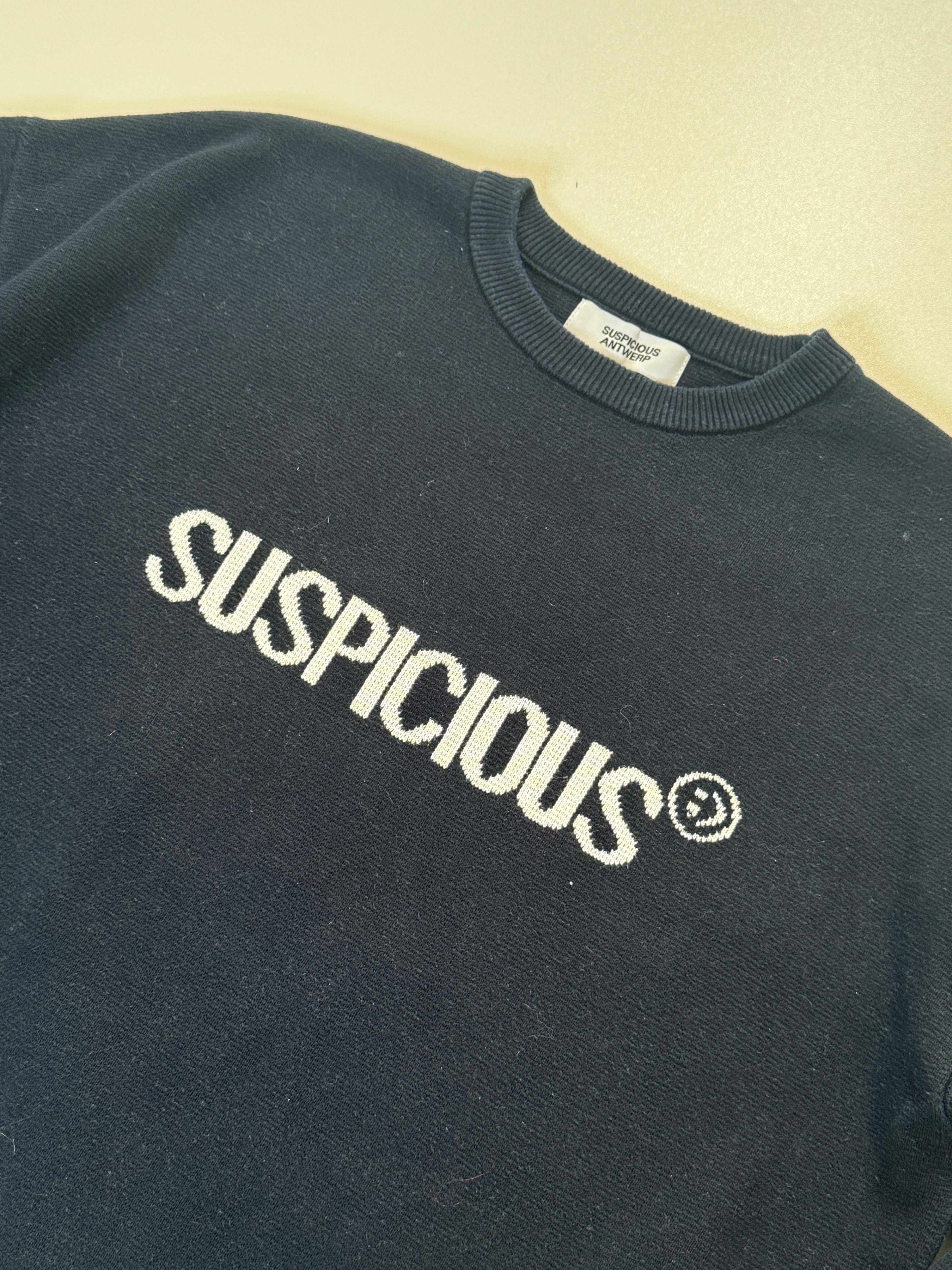 Suspicous Antwerp Knitsweater (M)