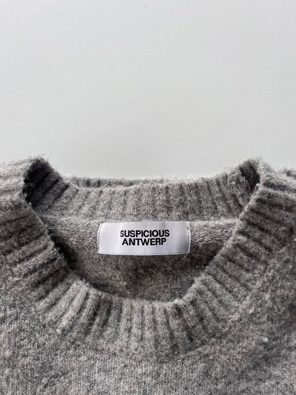 Suspicous Antwerp Knitsweater - M
