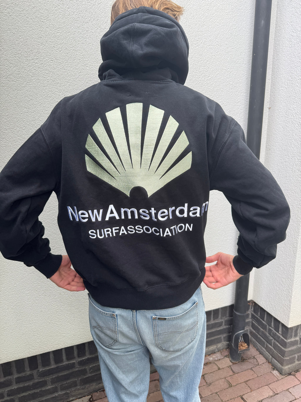 New Amsterdam Hoodie (M)