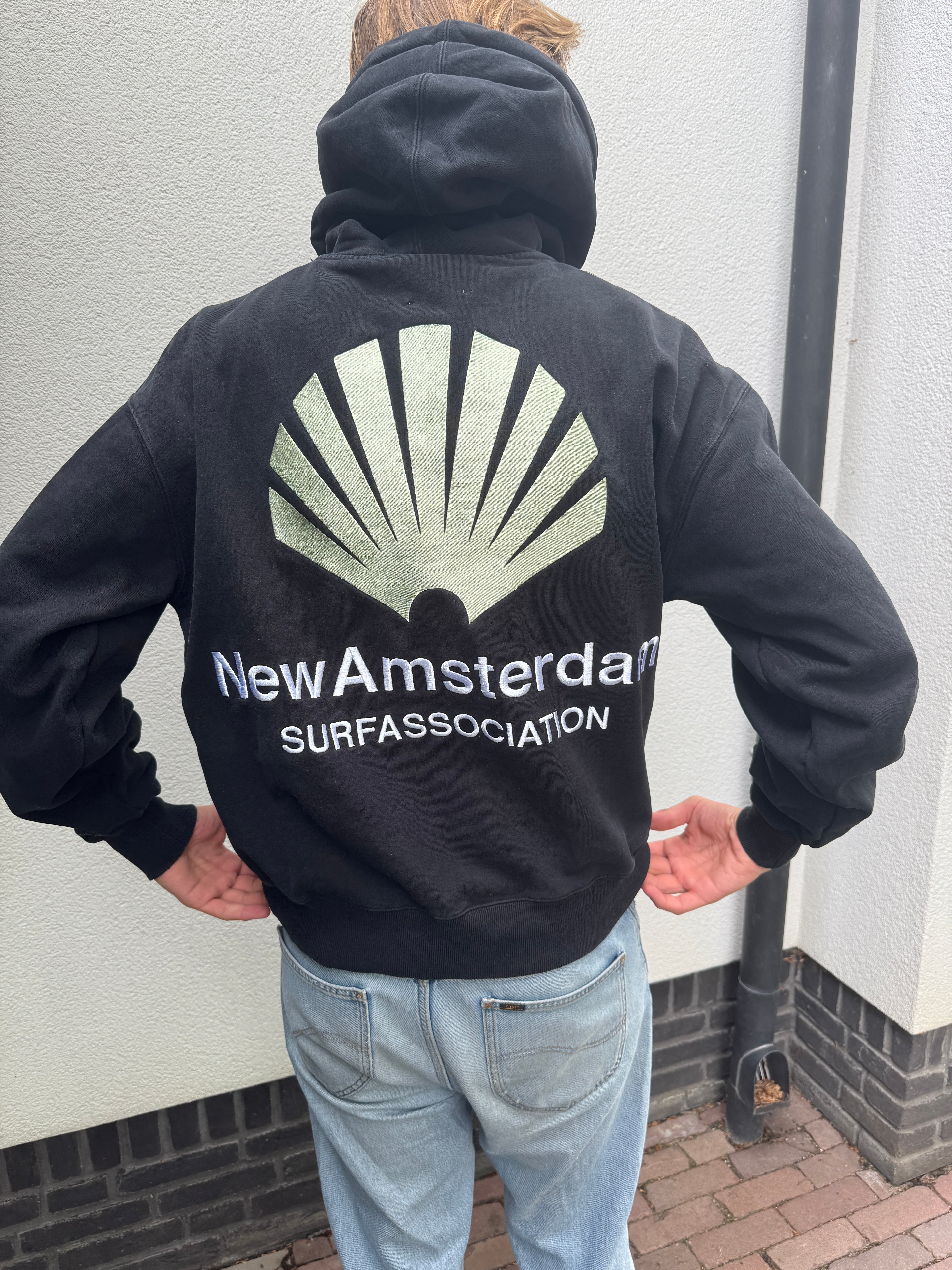 New Amsterdam Hoodie (M)