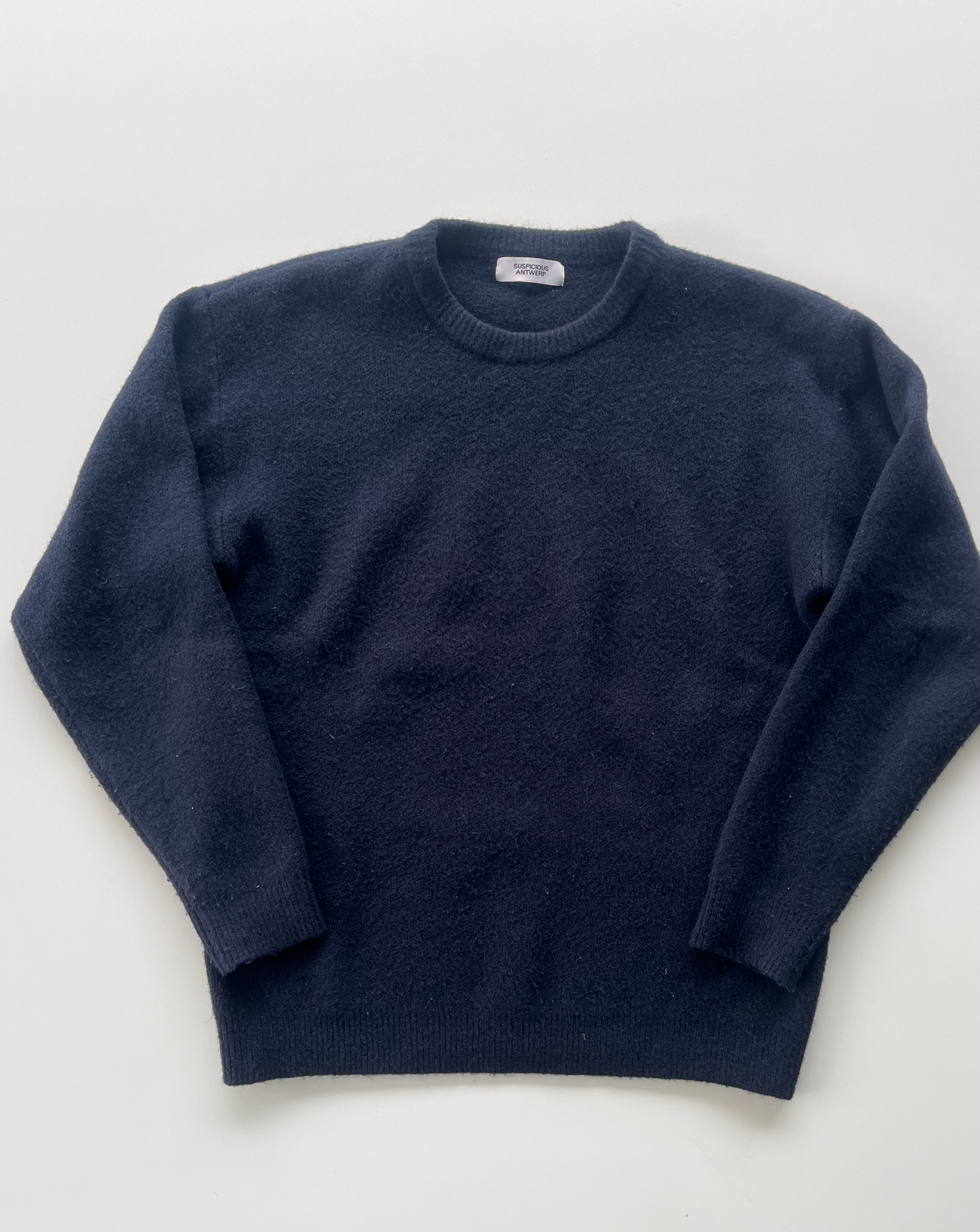 Suspicous Antwerp Knitsweater