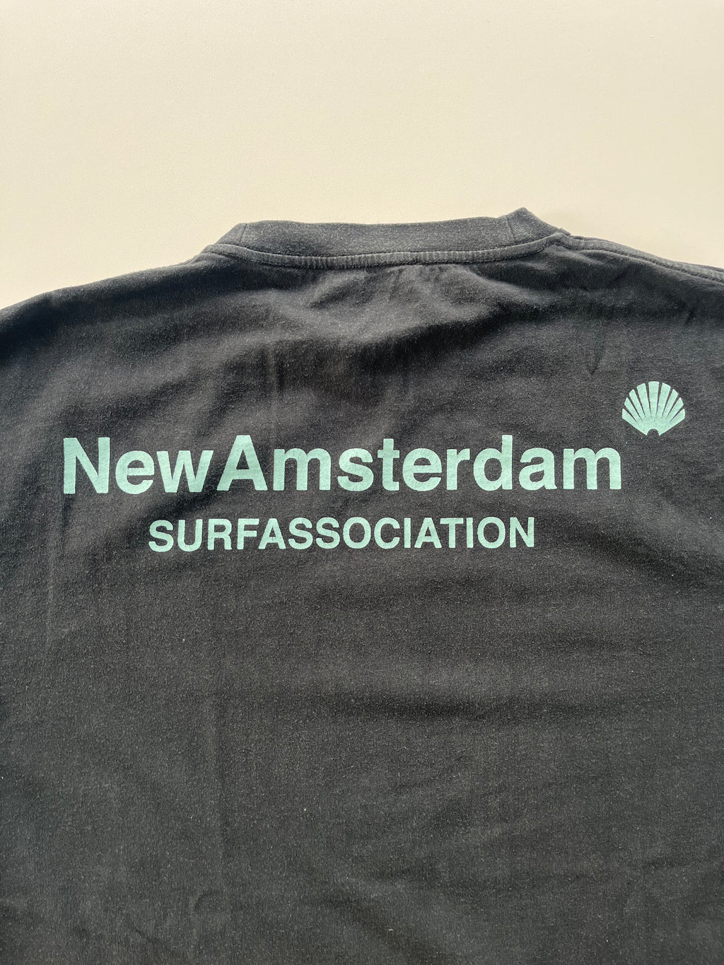New Amsterdam Tshirt - L