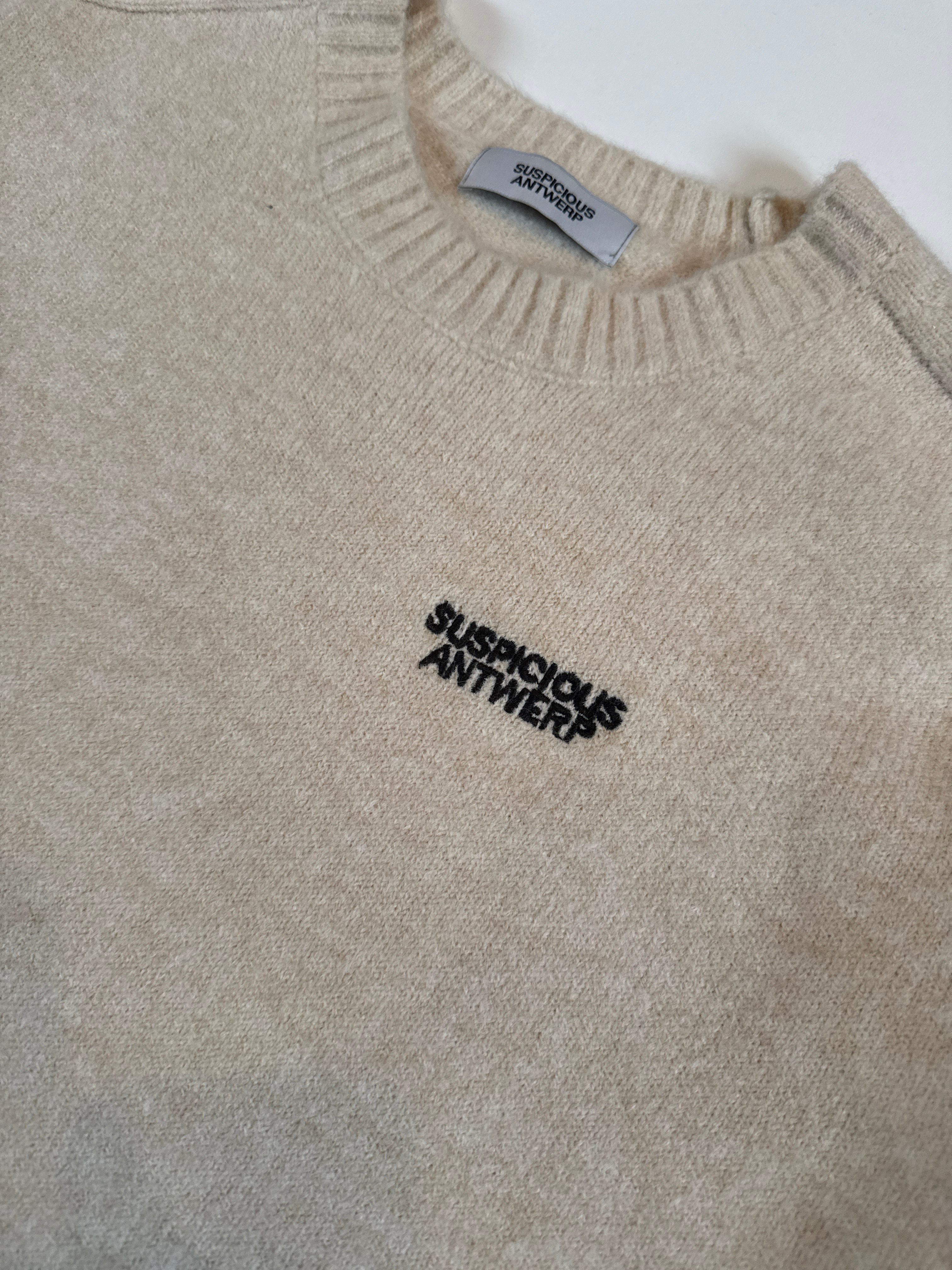 Suspicous Antwerp Knitsweater L