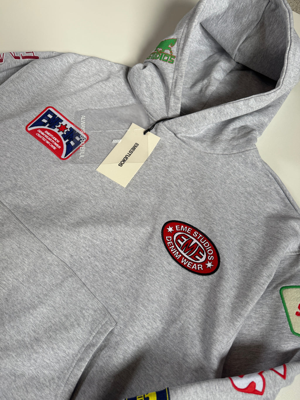 EME studio hoodie S/M