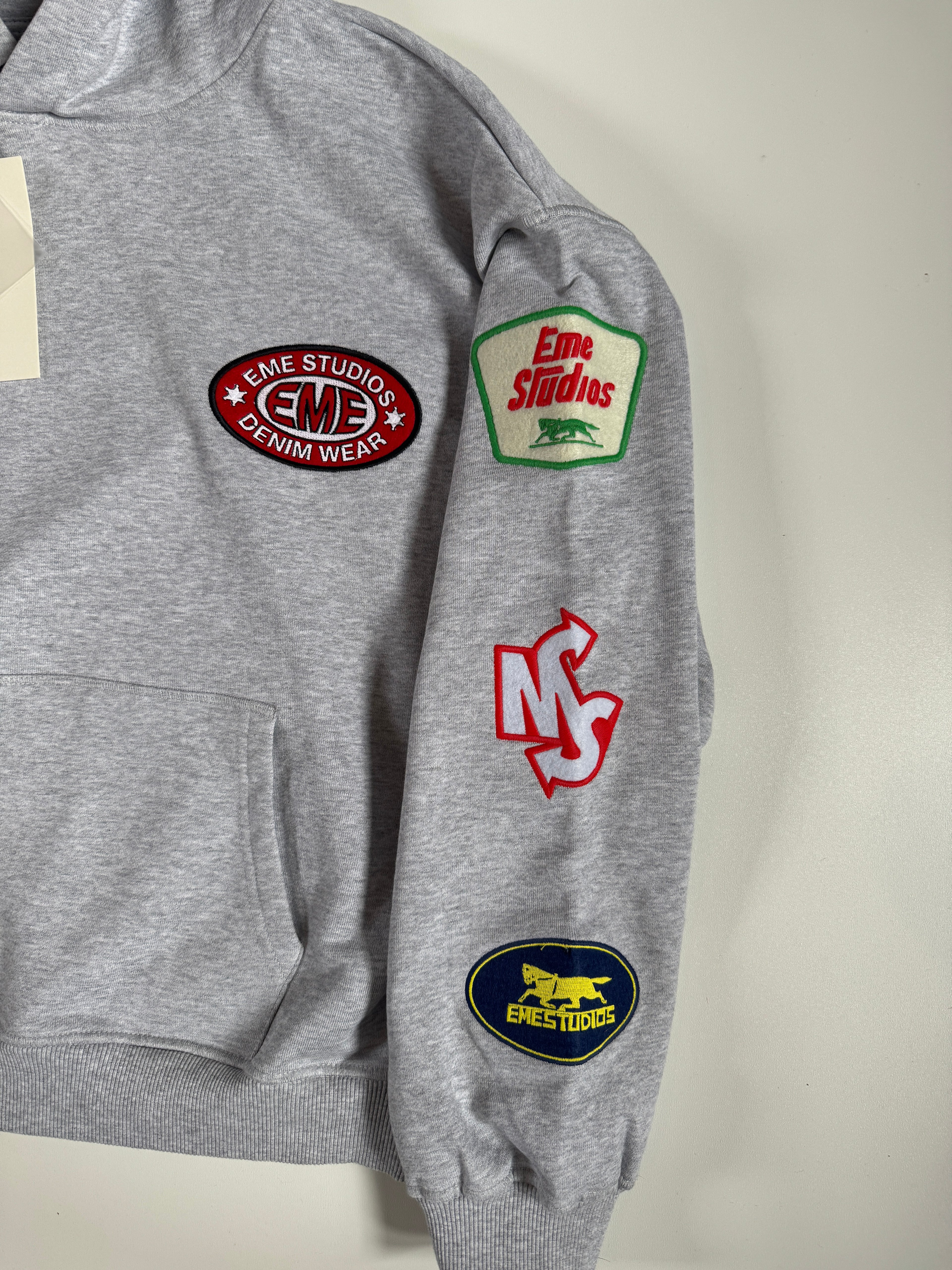 EME studio hoodie S/M