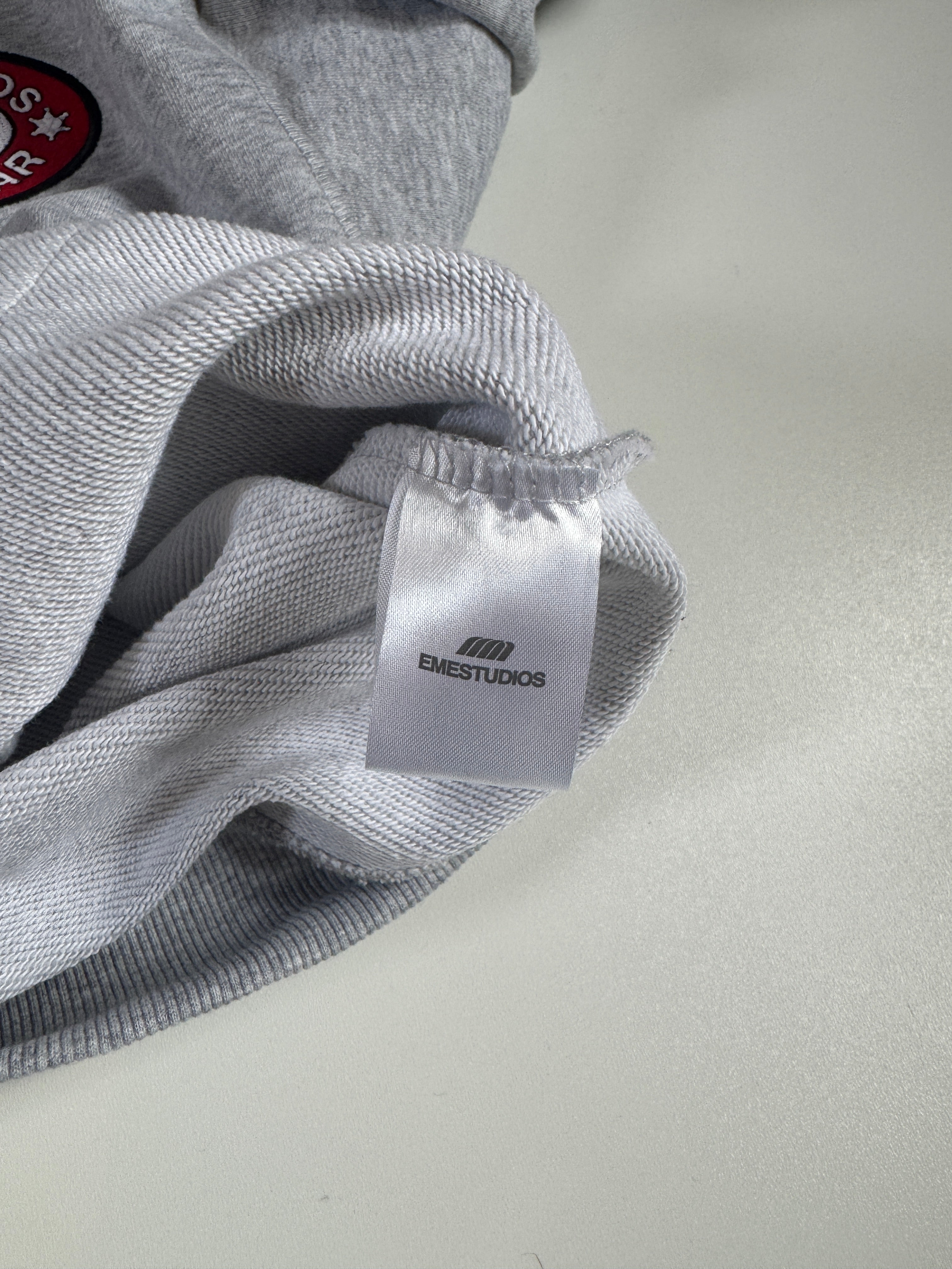 EME studio hoodie S/M