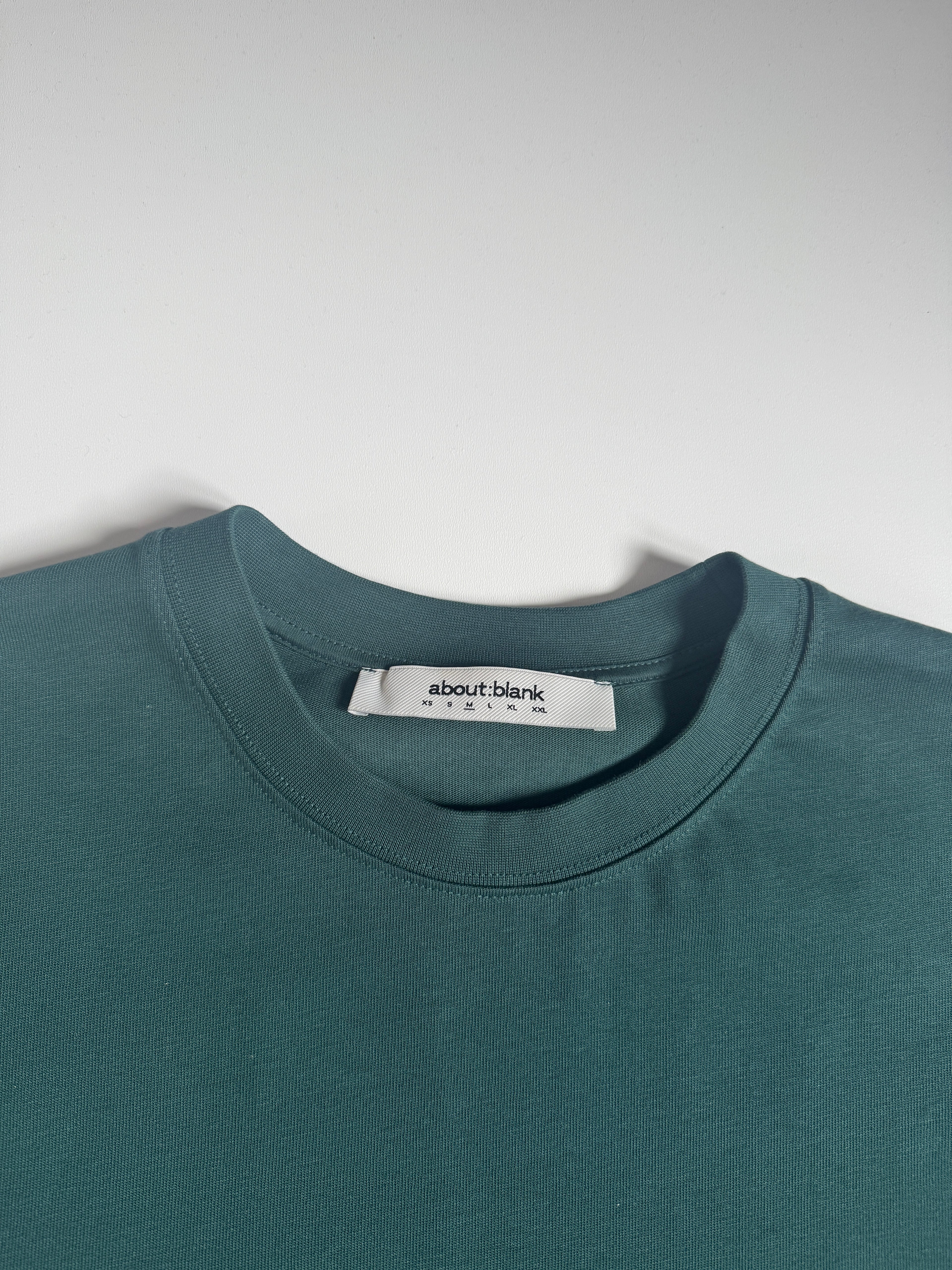 about:blank T-shirt M