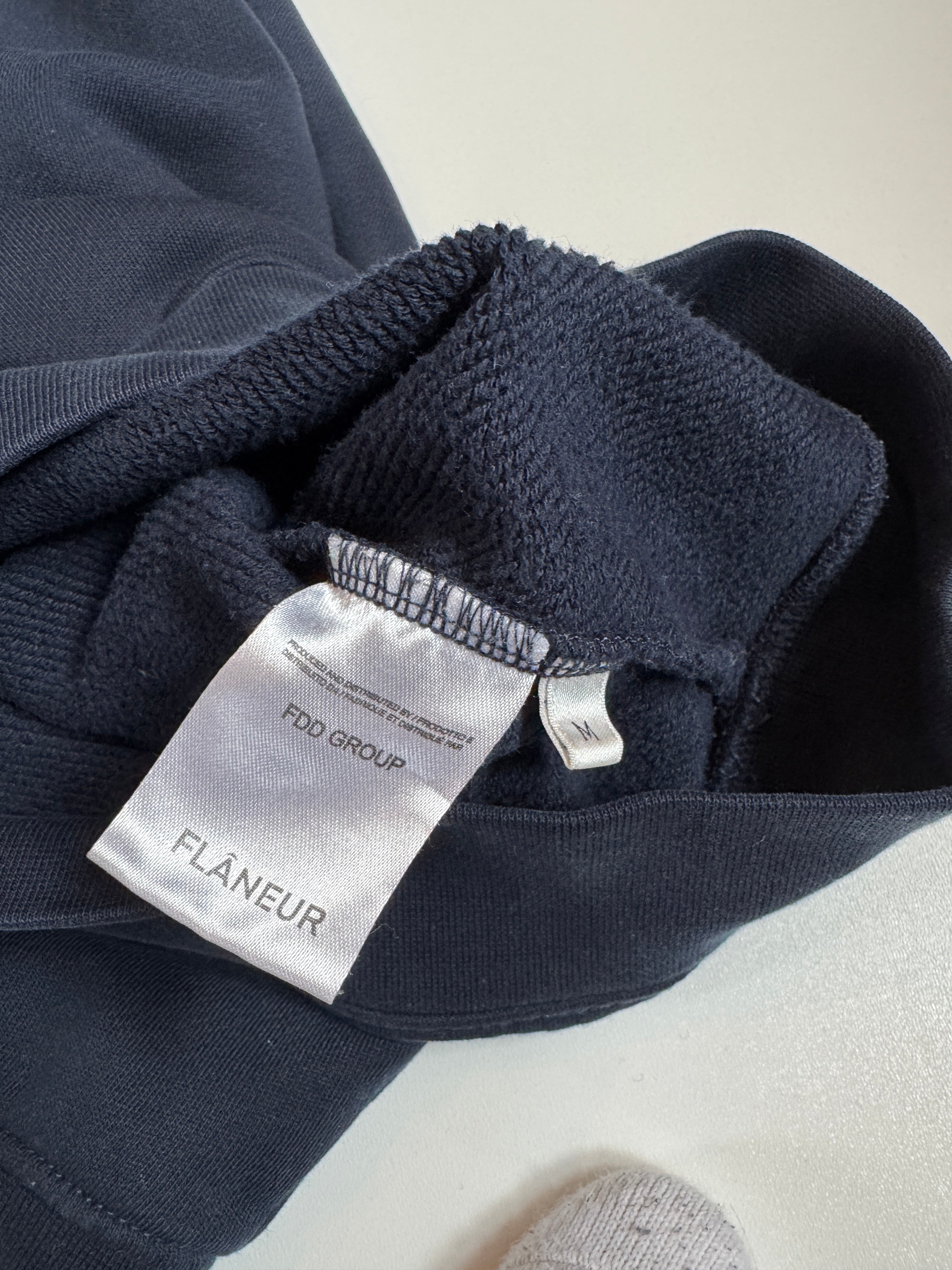 Flâneur Signature Sweater logo M