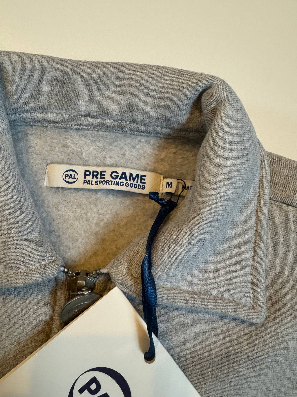 PAL sporting goods Pre Game Sweater with half zip and logo M