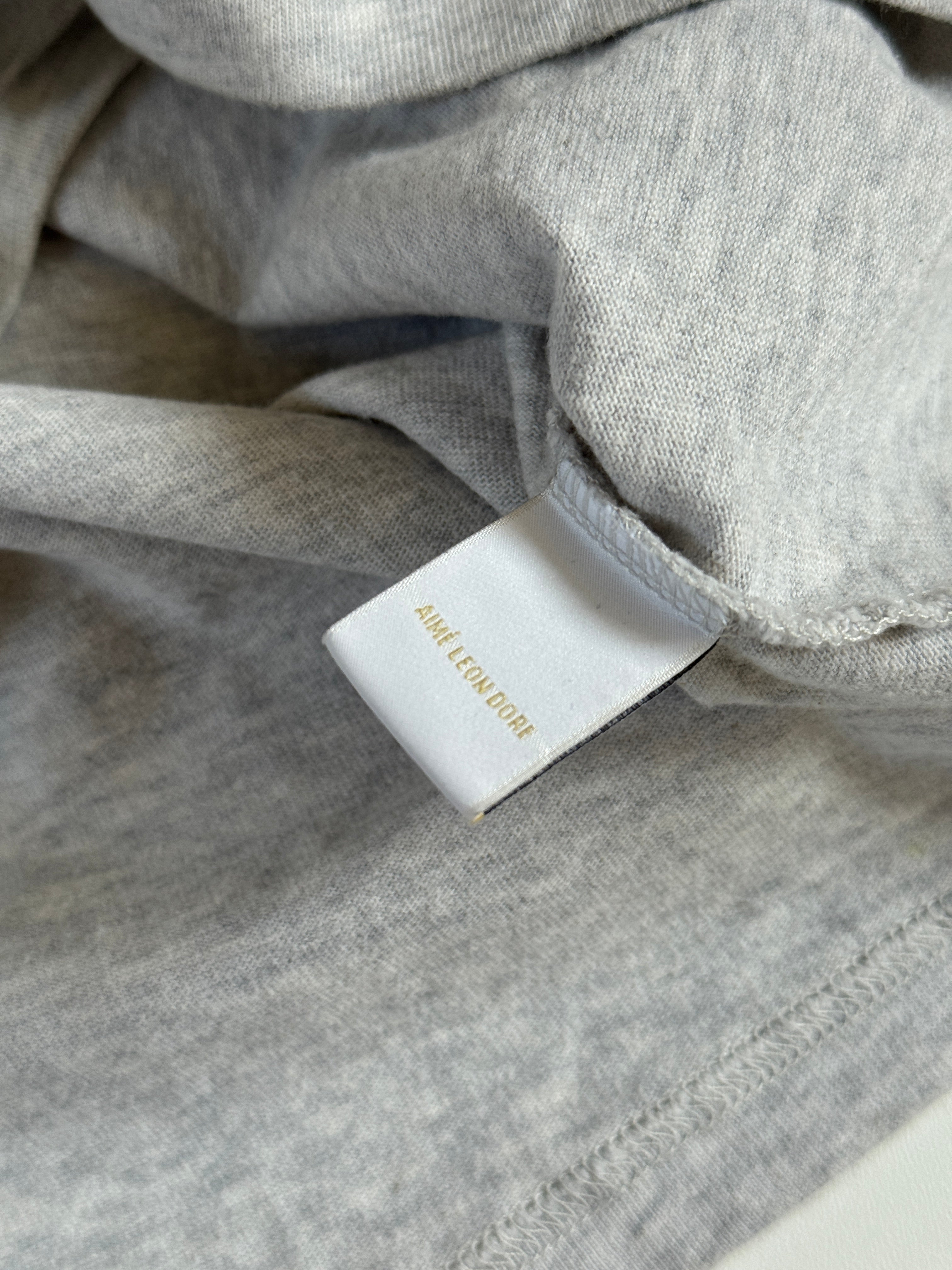 Aime león dore longsleeve logo tee L