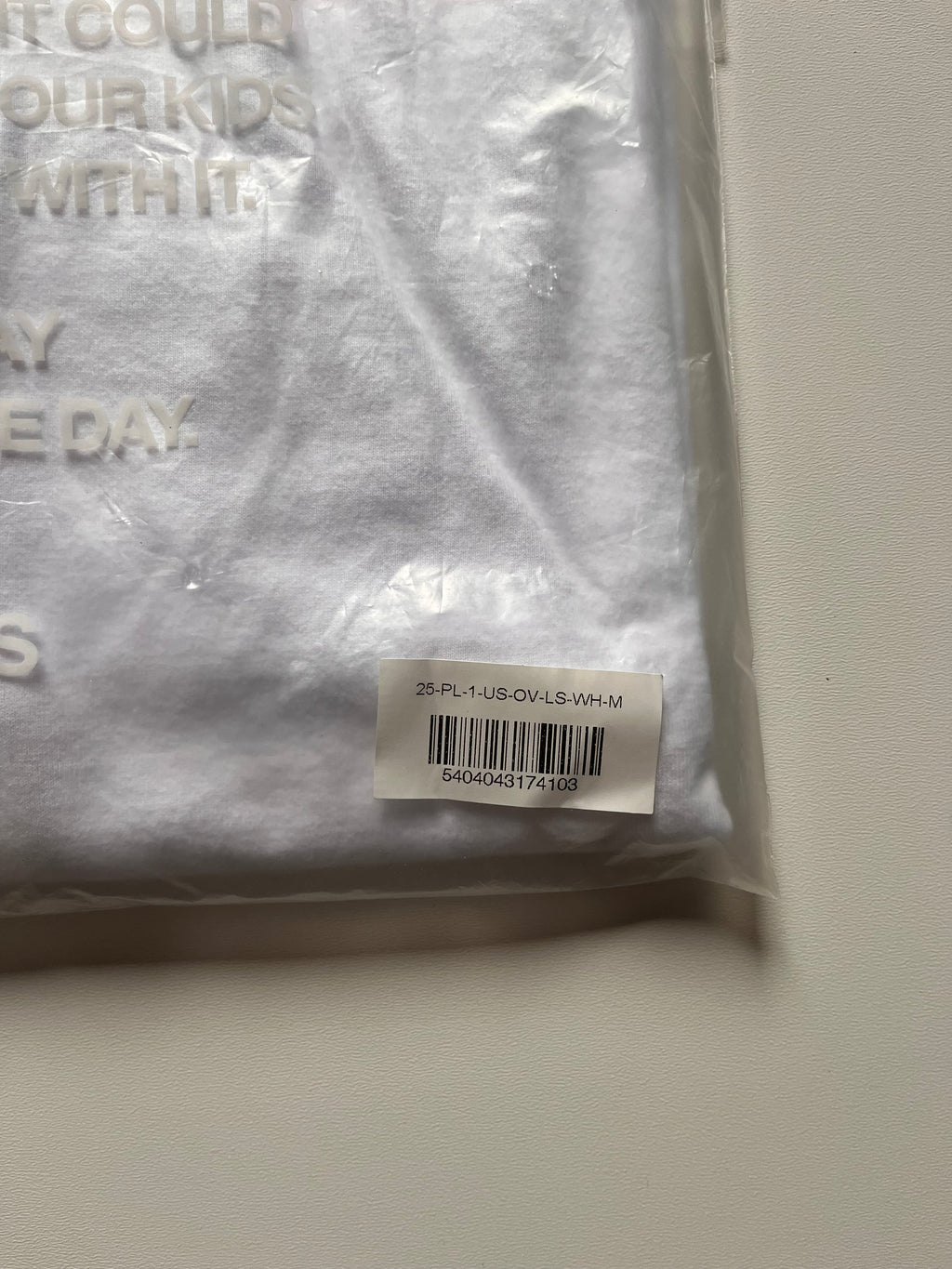 Suspicous Antwerp Longsleeve - White M