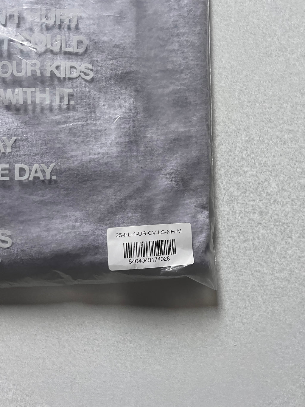 Suspicous Antwerp Longsleeve - Neutral Heather Size M