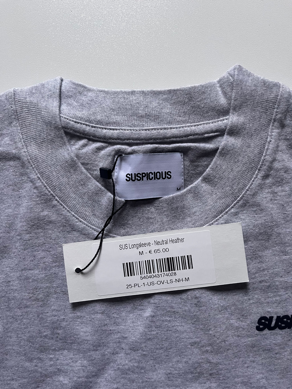 Suspicous Antwerp Longsleeve - Neutral Heather Size M