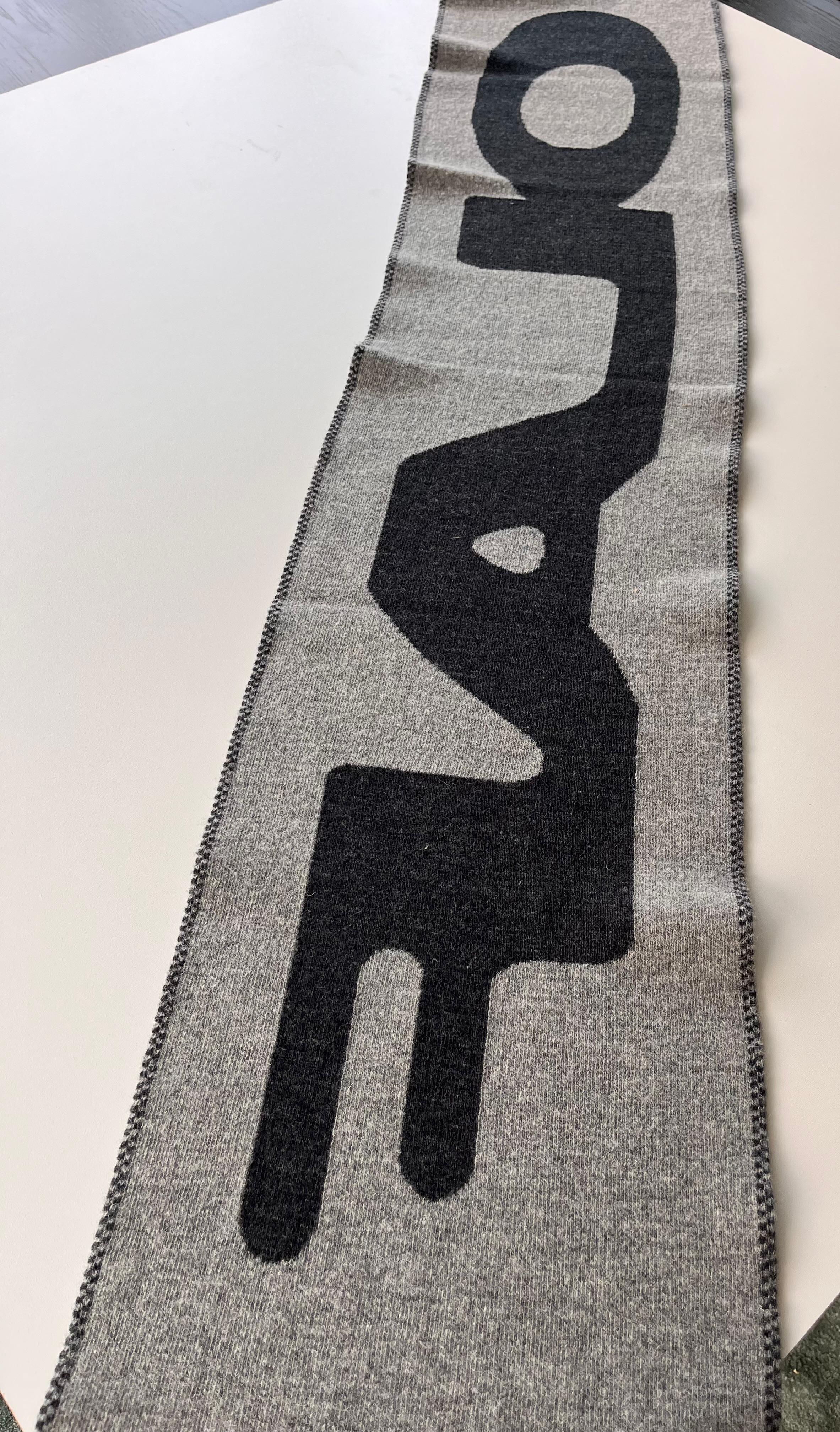 Olaf Scarf