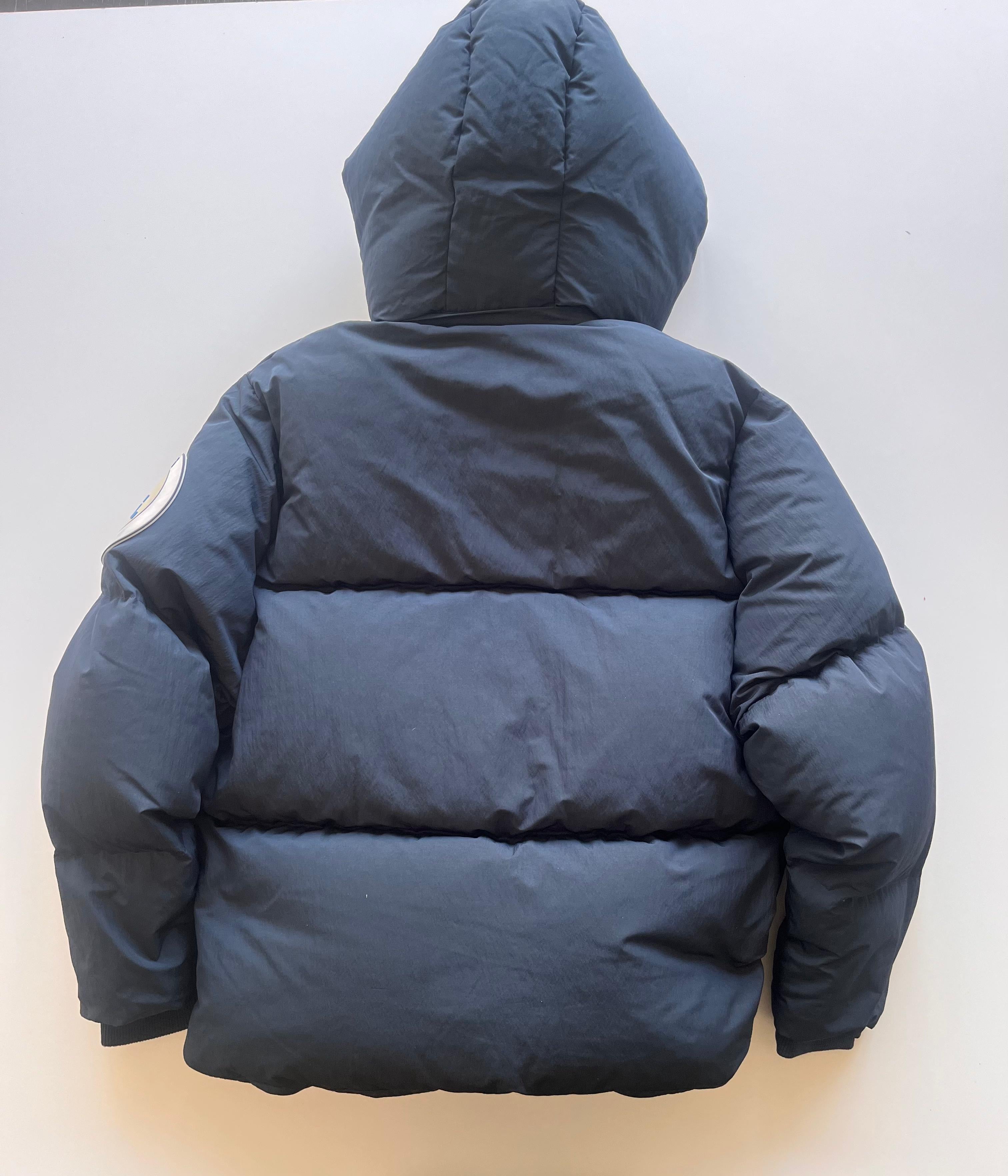 PAL Sporting Goods Puffer Jacket - M