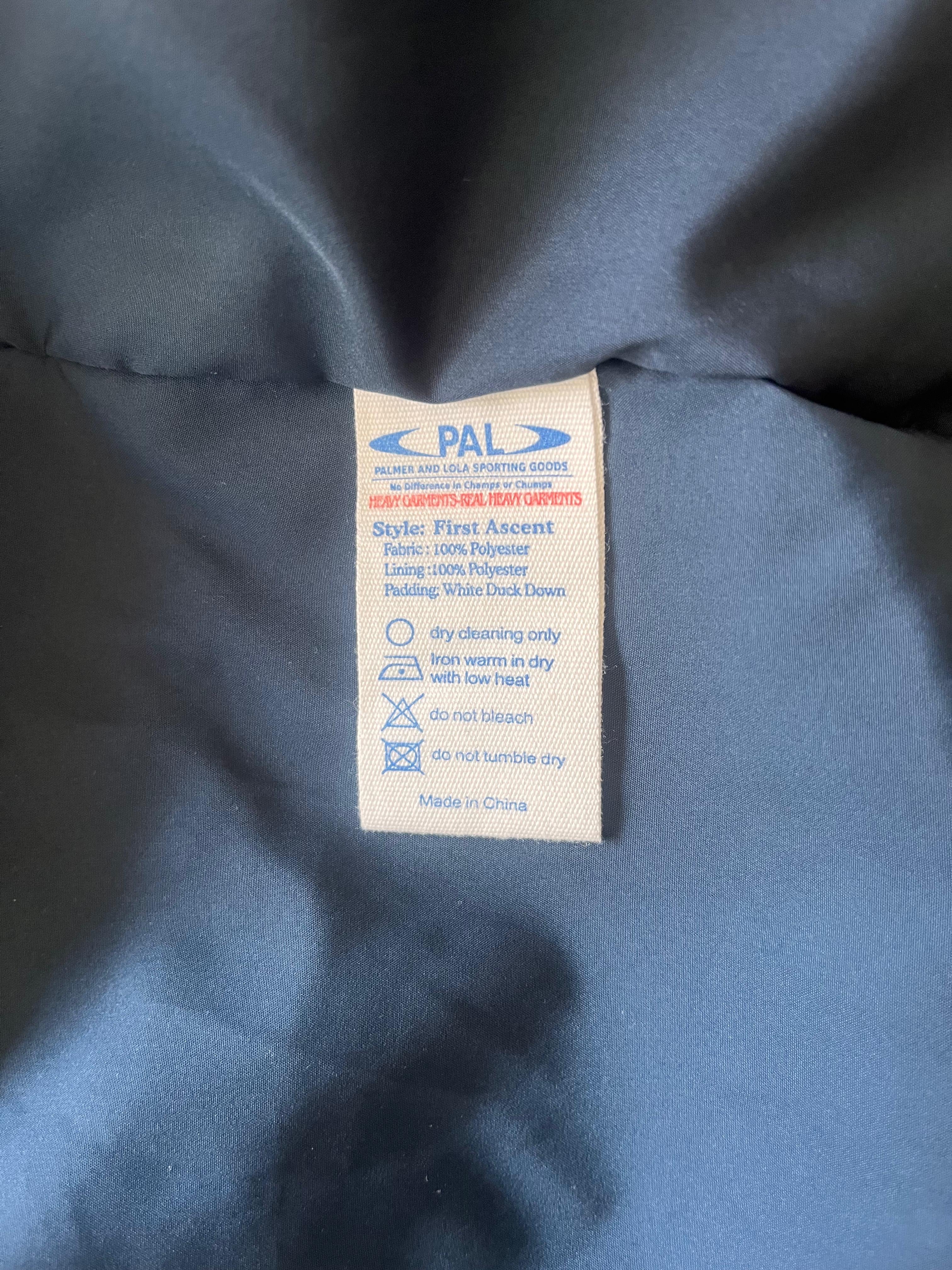 PAL Sporting Goods Puffer Jacket - M